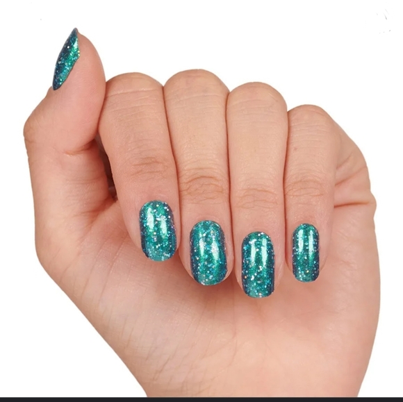 Color Street Nail Strips Teal We Meet Again (retired) - Picture 1 of 8